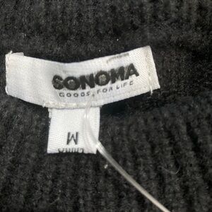 Black knitted sweater